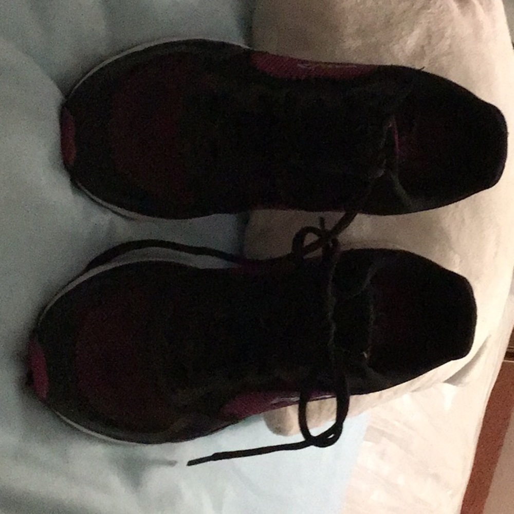 Fila women’s sneakers